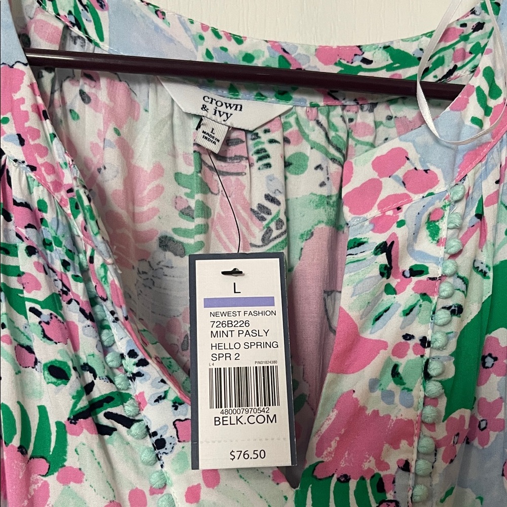 crown & ivy Pink, Green & White Paisley Shift Dress - Picture 2 of 4